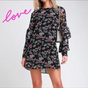 Black Floral Tiered Flounce Sleeve Dress
